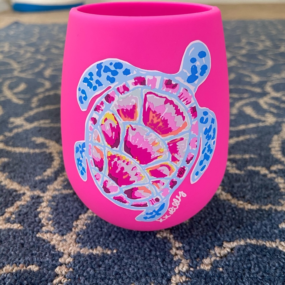 Lilly Pulitzer silicons wine cup